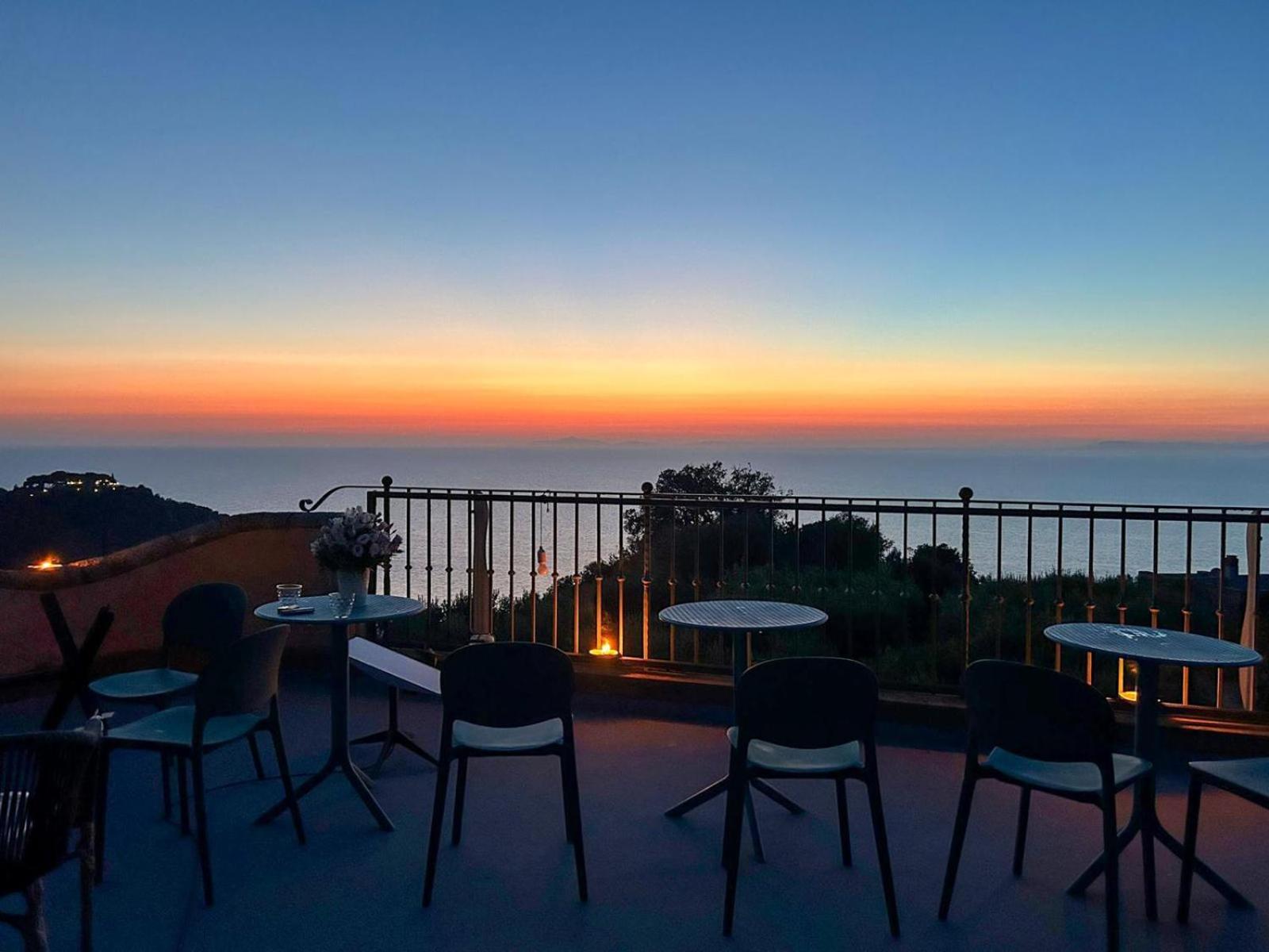 Villa Velta Sea Sunset Porto Santo Stefano  Ngoại thất bức ảnh