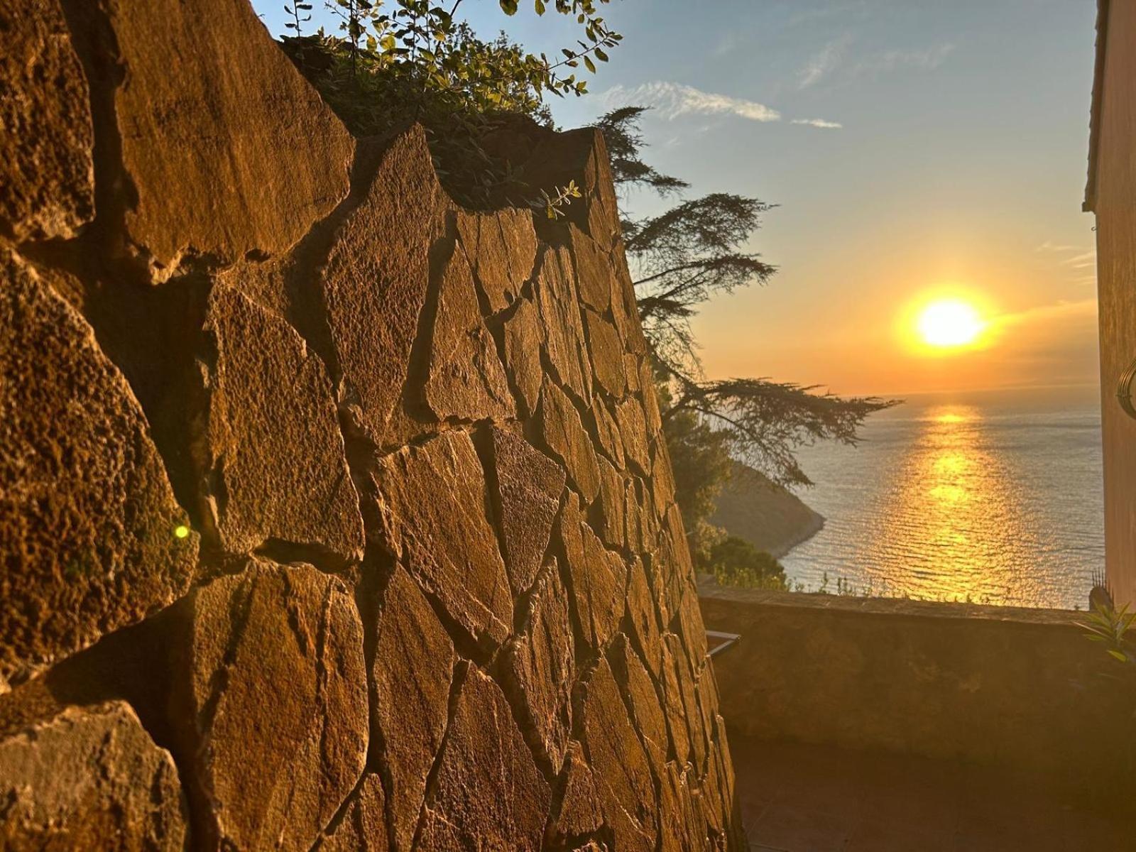 Villa Velta Sea Sunset Porto Santo Stefano  Ngoại thất bức ảnh